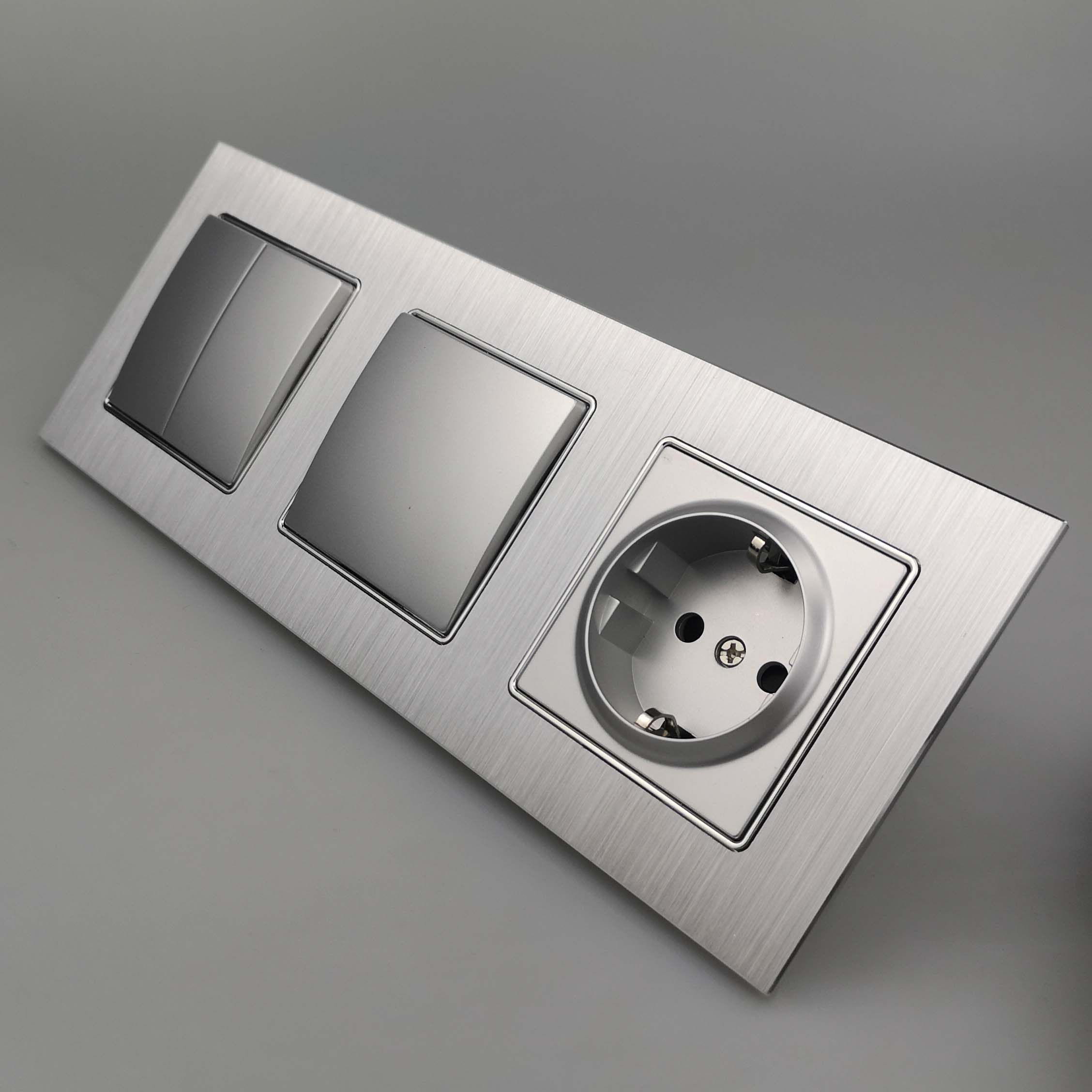 Silver EU Metal Frame Electric - Power Strip Flat recension och pris