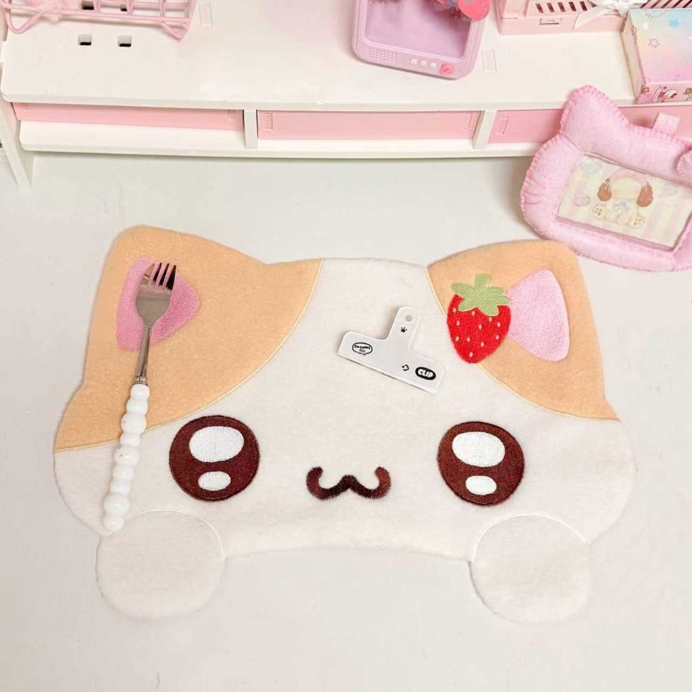 Cute Japanese Kitten Table Mat - Desk Setup Japan recension och pris